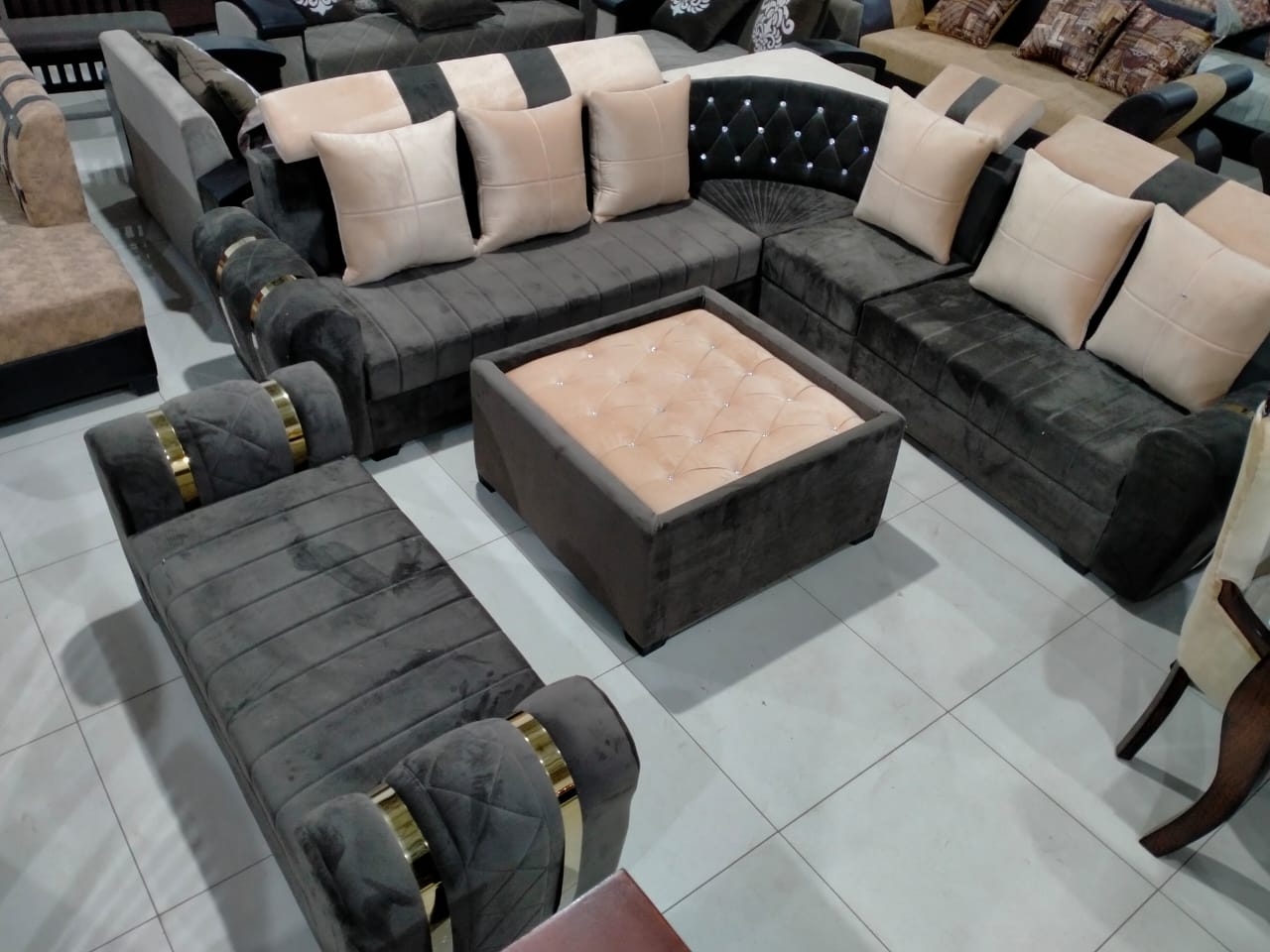 Sofa set