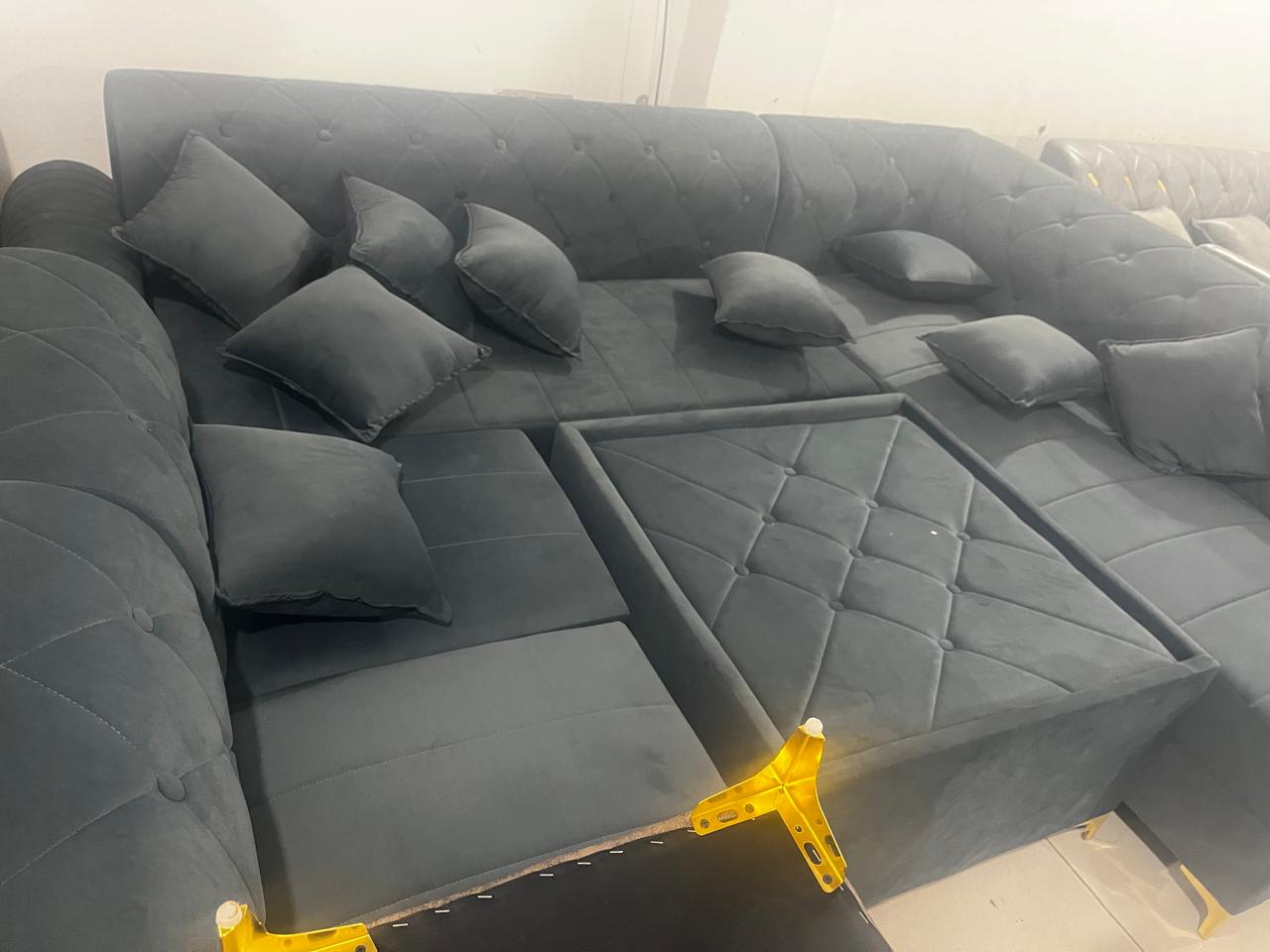 Sofa set